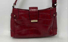 Load image into Gallery viewer, Liz Claiborne Womens Dark Red Croc Embossed Faux Leather Shoulder Handbag
