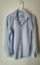 Load image into Gallery viewer, Calvin Klein Mens Light Blue Herringbone Slim Fit Dress Shirt Size 14.5 32/33
