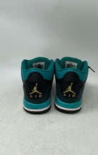 Load image into Gallery viewer, Nike Kids Air Jordan 3 Retro 441140-018 Black Green Leather Sneakers Shoes Sz 6Y
