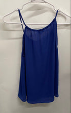 Load image into Gallery viewer, Guess Womens Blue Keyhole Neck Sleeveless Pullover Camisole Blouse Top Size XS
