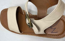 Load image into Gallery viewer, Zodiac Womens Glory Beige Open Toe Wedge Platform Sandals Size 9M
