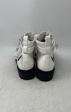 Load image into Gallery viewer, Madden Girl Womens White Silver Chain Side Zip Ankle Chelsea Boots Size 5
