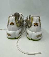 Load image into Gallery viewer, Authentic Nike Womens Air Max Plus LX Green Gray Sneaker Shoes Size 7 Worn
