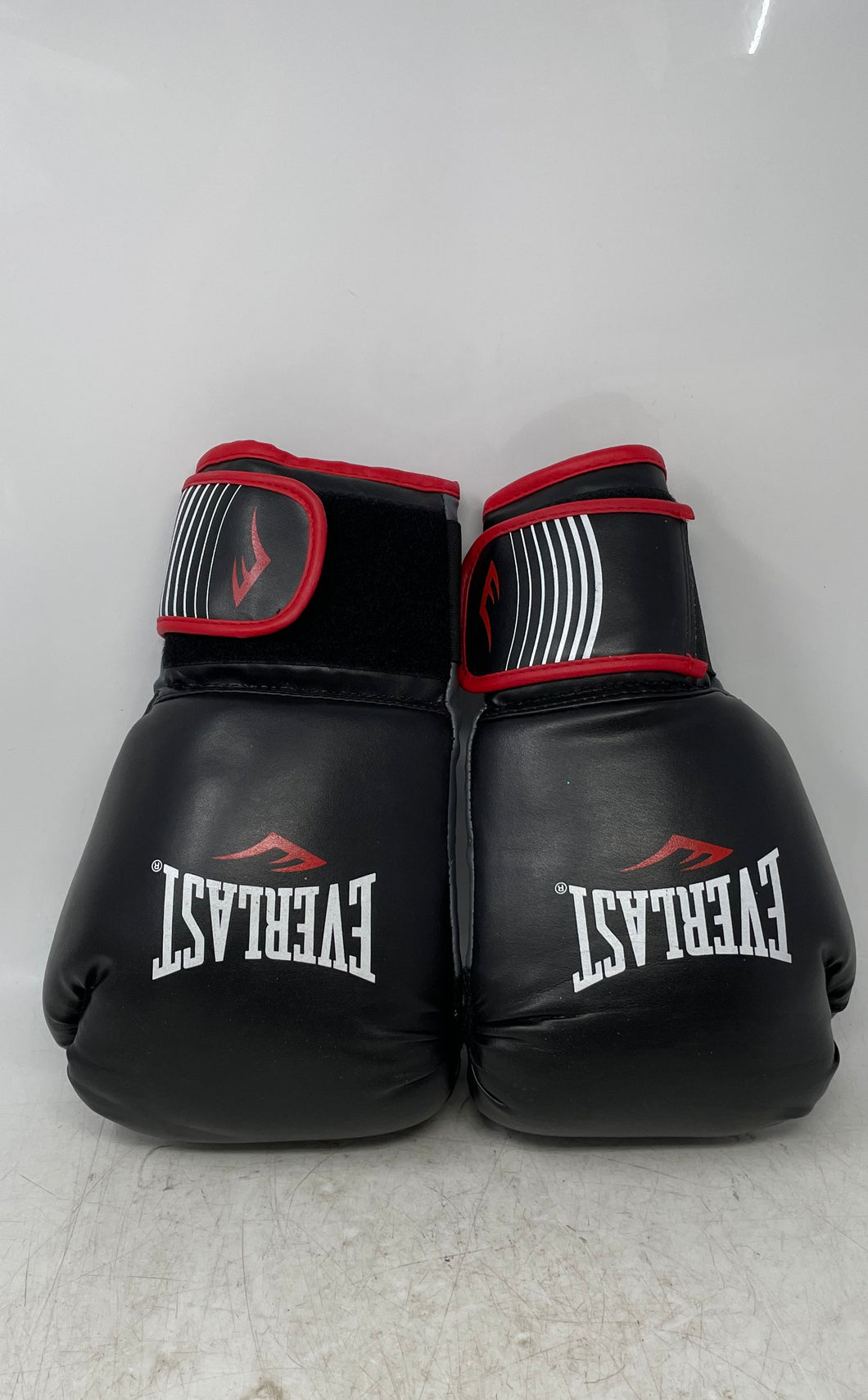 Everlast Core Black Red Hook And Loop Boxing Training Sparring Gloves 14 Oz.