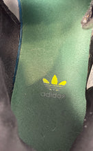 Load image into Gallery viewer, Adidas Mens Ozweego FV2480 Green Black Low Top Lace-Up Sneaker Shoes Size 12
