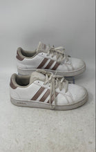 Load image into Gallery viewer, Adidas Boys Grand Court EF0101 White Gold Lace-Up Low Top Tennis Shoes Size 3
