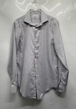 Load image into Gallery viewer, Calvin Klein Mens Light Gray Non-Iron Slim Fit Dress Shirt Size M 15.5 34/35
