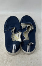 Load image into Gallery viewer, Vionic Beach Womens Malibu Navy Blue Slip-On Sneaker Shoes Size 8.5
