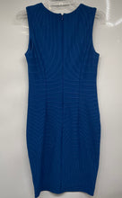 Load image into Gallery viewer, New York &amp; Company Womens Blue Textured Sleeveless Stretch Sheath Dress Size S
