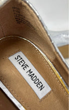 Load image into Gallery viewer, Steve Madden Womens Artist Silver-Tone Slip-On High Platform Heels Size 9.5B
