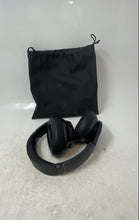 Load image into Gallery viewer, Soundcore Life Q20 Wireless Over The Ear Headset Model A3025C Untested

