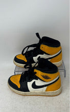 Load image into Gallery viewer, Nike Unisex Kids Air Jordan 1 Retro High OG Multicolor Sneakers Shoes Size 11.5C
