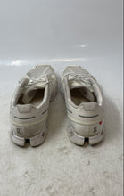 Load image into Gallery viewer, On Womens Cloud White Low Top Lace-Up Running Sneaker Shoes Size 7.5
