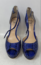 Load image into Gallery viewer, Vince Camuto Womens Lilith2 Blue Animal Print Peep Toe Platform Heels Size 8 M
