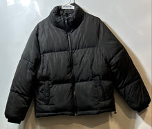Load image into Gallery viewer, Forever 21 Womens Black Long Sleeve Full-Zip Winter Puffer Jacket Coat Size M

