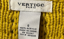 Load image into Gallery viewer, Vertigo Womens Yellow Knit 3/4 Sleeve Mock Neck Cardigan Sweater Size Small
