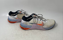 Load image into Gallery viewer, Nike Womens Metcon 7 Premium DM0335-155 Multicolor Sneaker Shoes Size 8.5
