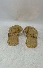 Load image into Gallery viewer, Michael Kors Womens Emory Golden Monogram Slip-On Flat Flip-Flop Sandals Size 7M
