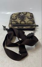 Load image into Gallery viewer, Coach Womens Beige Brown Signature Print Inner Divider Crossbody Purse
