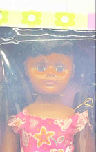 Load image into Gallery viewer, Teresa Tiens Ma Main Pour Que Je T'accompagne Fashion Doll w/ Baby Powder Scents
