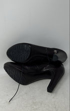 Load image into Gallery viewer, Roberto Del Carlo Womens Brown Leather Lace-Up Block Heel Ankle Booties Sz 38.5
