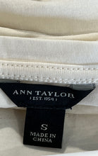 Load image into Gallery viewer, Ann Taylor Womens White Short Sleeve Crew Neck Pleated Pullover Blouse Top Sz S
