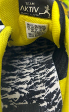 Load image into Gallery viewer, Adidas Mens Marathon 10 TR G97316 Black Yellow Sneakers Shoes Size 11
