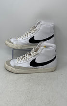 Load image into Gallery viewer, Nike Mens Blazer Mid '77 Vintage BQ6806-100 White Lace-Up Sneaker Shoes Size 10
