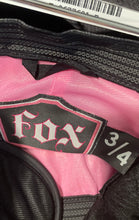 Load image into Gallery viewer, Fox Racing Womens Black And Pink Butterfly Print Motocross Biker Pants Size 3/4
