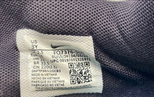 Load image into Gallery viewer, Nike Kids Sabrina 2 FQ7376-500 Black Purple Lace-Up Sneaker Shoes Size 3Y
