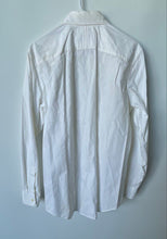 Load image into Gallery viewer, Banana Republic Mens White Pointed Collar Long Sleeve Button-Up Shirt Size M
