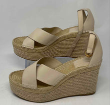 Load image into Gallery viewer, Authentic Tory Burch Womens Selby Beige Wedge Espadrille Sandals Size 11M Worn
