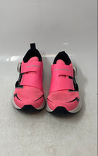 Load image into Gallery viewer, New Balance Girls DynaSoft Reveal V4 BOA Pink Black Running Shoes Size 12.5 M

