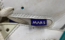 Load image into Gallery viewer, Authentic Nike Mens Jordan Mars 270 White Multicolor Sneaker Shoes 10.5 Damaged
