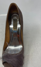 Load image into Gallery viewer, Badgley Mischka Womens Ginnie Gray Peep Toe Slip-On Stiletto Pump Heels Size 8M
