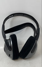 Load image into Gallery viewer, JVC HA-W600RF Black FM Cordless Wireless Over-The-Ear Headphones Untested
