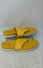 Load image into Gallery viewer, Giani Bernini Womens Cindy Yellow Faux Leather Slip-On Thong Sandals Size 8M
