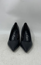 Load image into Gallery viewer, Calvin Klein Womens Black Leather Pointed Toe Kitten Pump Heels Size 7 M
