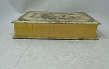 Load image into Gallery viewer, Holy Bible Old And New Testaments Family Edition King James Version Book
