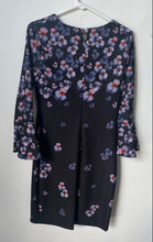 Load image into Gallery viewer, Tommy Hilfiger Womens Multicolor Floral Bell Sleeve Round Neck Sheath Dress Sz 4
