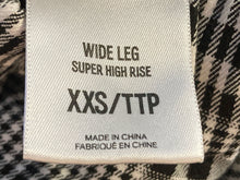 Load image into Gallery viewer, Express Womens Black White Plaid Wide Leg Super High Rise Trouser Pants Size XXS
