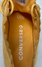 Load image into Gallery viewer, Converse Womens Chuck Taylor All Star Scallop Ox Orange Sneaker Shoes Size 6
