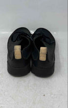 Load image into Gallery viewer, Clarks Womens Trigenic Tri-Clara Black Round Toe Lace-Up Sneaker Shoes Size 8 M
