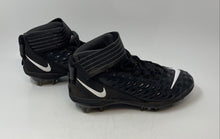 Load image into Gallery viewer, Nike Mens Force Savage Pro 2 Black Hook And Loop Sport Football Cleats Size 7
