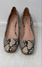 Load image into Gallery viewer, Kate Spade New York Womens Beverly Beige Black Animal Print Pump Heels Size 6.5M
