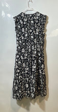 Load image into Gallery viewer, Steve Madden Womens Black White Floral Keyhole Neck A-Line Dress Size XL
