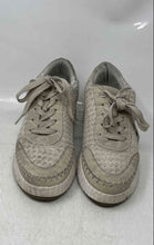 Load image into Gallery viewer, Dolce Vita Womens Dolen Beige Lace-Up Low Top Platform Sneakers Shoes Size 9
