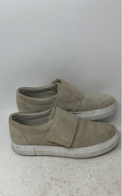 Load image into Gallery viewer, Vince Mens Cage Gray Suede Hook And Loop Platform Sneaker Shoes Size 9.5M
