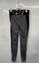 Load image into Gallery viewer, True Religion Womens Black Gray Elastic Waist Active Ankle Leggings Size XS
