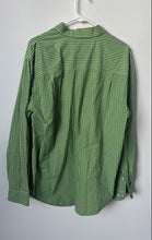Load image into Gallery viewer, Izod Mens Green Gingham Print Long Sleeve Pointed Collar Button-Up Shirt Size L
